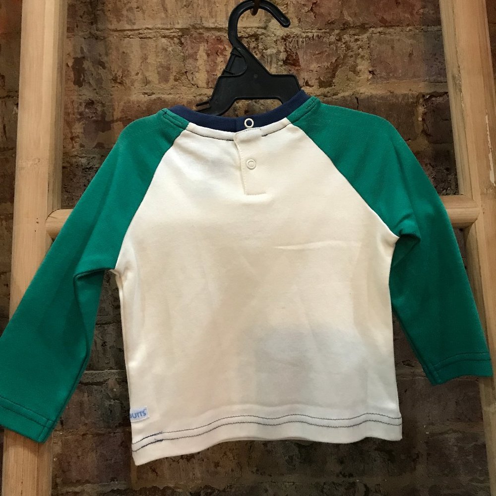 Emerald Arrows Raglan Tee - Picture 2 of 2